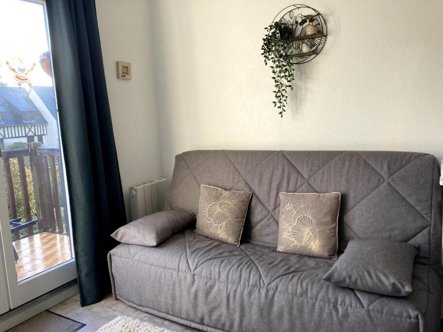 Cabourg, Appartement T2 Acces Direct Mer Exterior photo