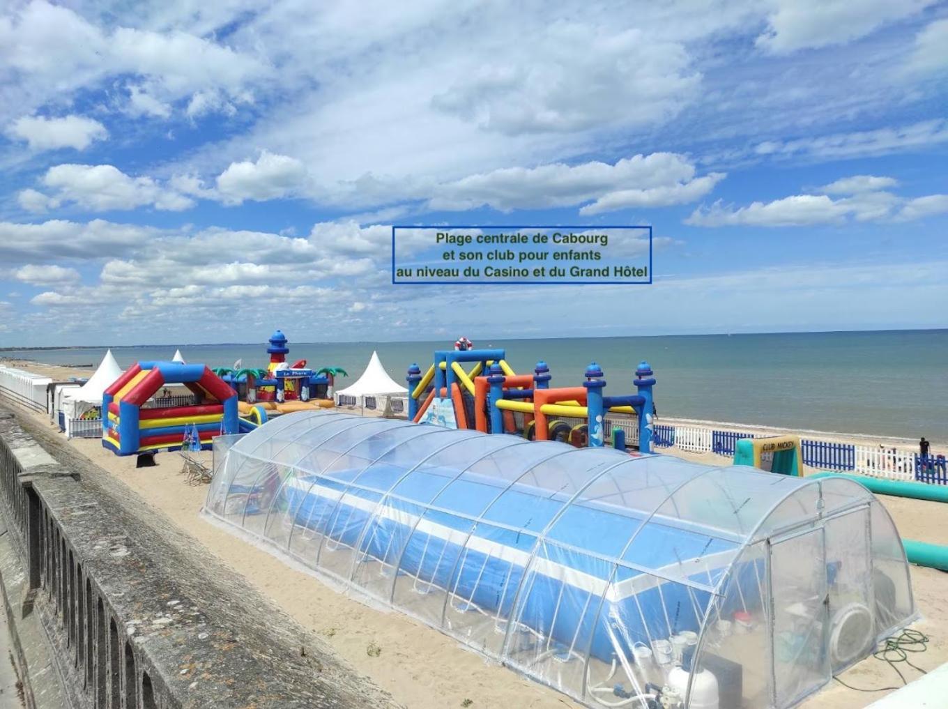 Cabourg, Appartement T2 Acces Direct Mer Exterior photo